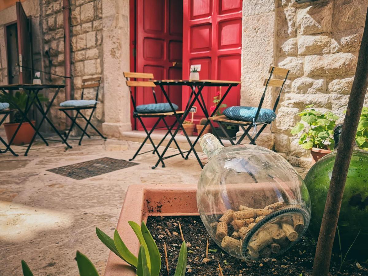 Redmood Guesthouse Barletta Kültér fotó
